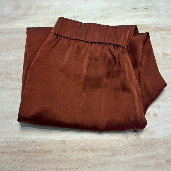 ❄️ EXPRESS Cropped Pants - Picture 10 of 10